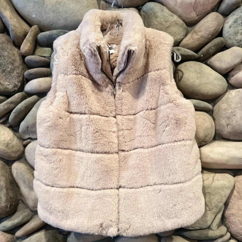 NWT Bailey 44 Women's Faux Fur Sleeveless Full Zip Vest - Tan - Size M